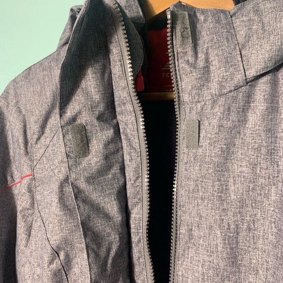 Women’s Zeroxposur Grey/Red 3 in 1 jacket with hood 1 size Medium EUC - Picture 10 of 14
